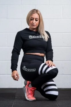 @theGym Cropped Sweater - Black -The Gym Revolution Shop at the gym 2020 00107