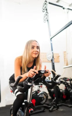 2-PIECE SET: @theGym Black-Leopard Sports Bra & Leggings 32 2-PIECE SET: @theGym Black-Leopard Sports Bra & Leggings -The Gym Revolution Shop at the gym 2020 00356 1