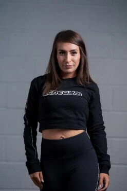 @theGym Cropped Sweater - Black -The Gym Revolution Shop at the gym 2020 00521
