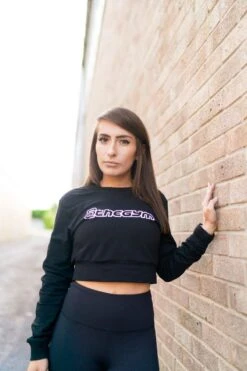 @theGym Cropped Sweater - Black -The Gym Revolution Shop at the gym 2020 00758