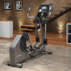 Life Fitness E3 ELLIPTICAL CROSS-TRAINER -The Gym Revolution Shop e3 in home again